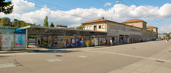 Bild Sonntagsverkäufe - die Plattform für alle Öffnungszeiten - Plattform - Bild Bahnhof Schaffhausen