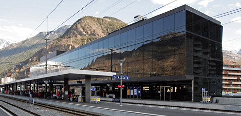 Bild Sonntagsverkäufe - die Plattform für alle Öffnungszeiten - Plattform - Bild Bahnhof Visp